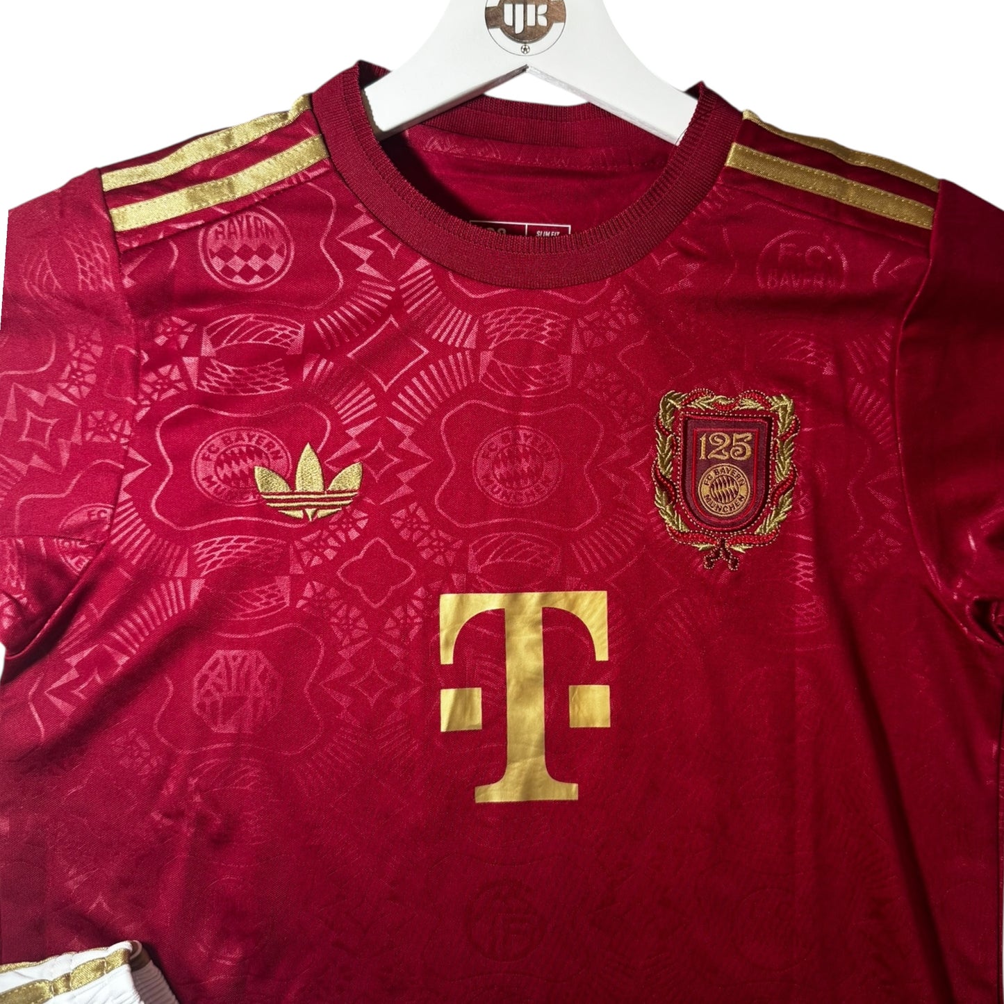 YK Kids Olise Bayern Munich 125th Anniversary Kit