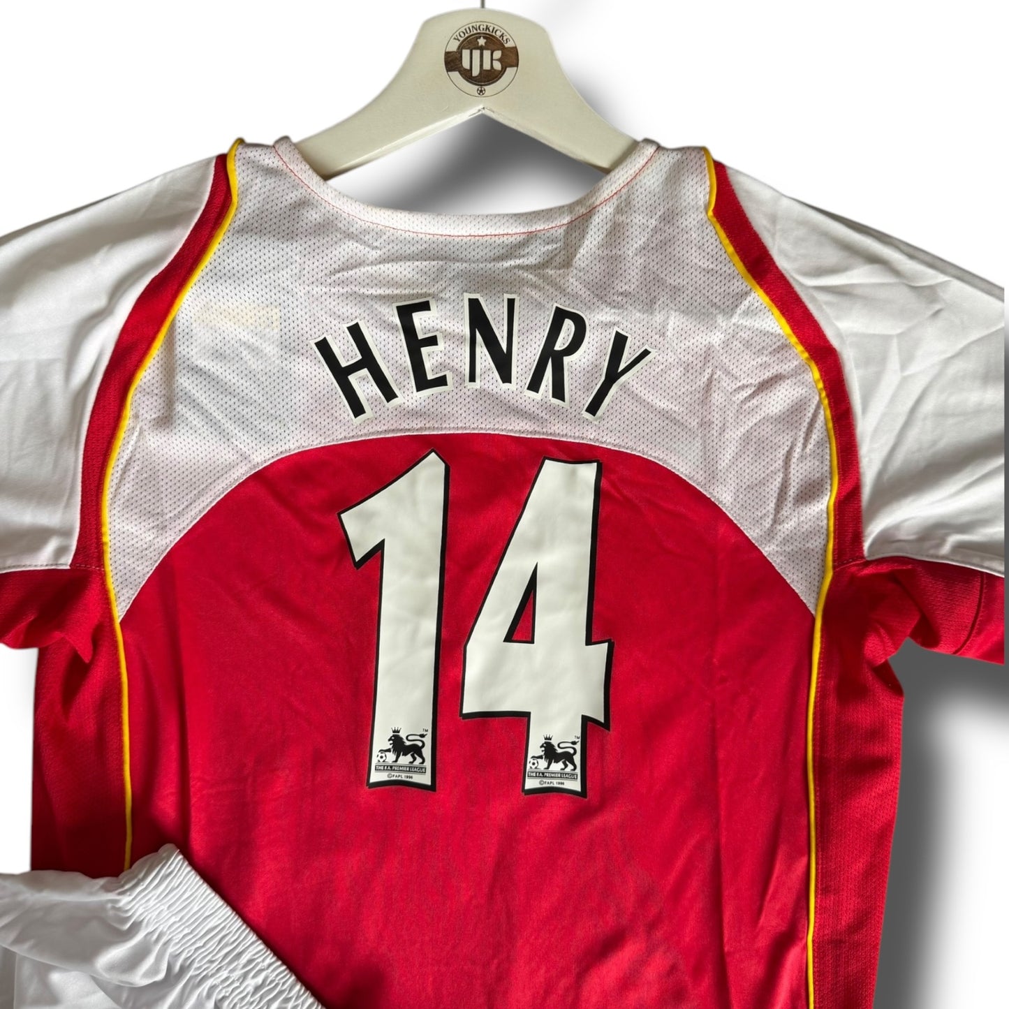 YK Kids Henry 2004/05 retro Home Kit